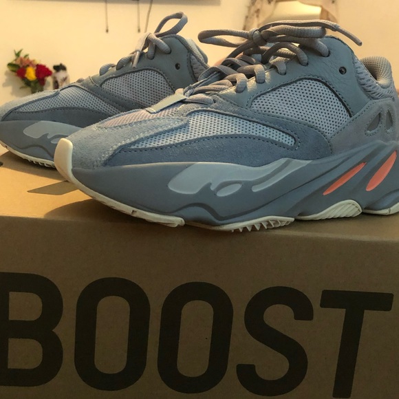 yeezy boost 700 used